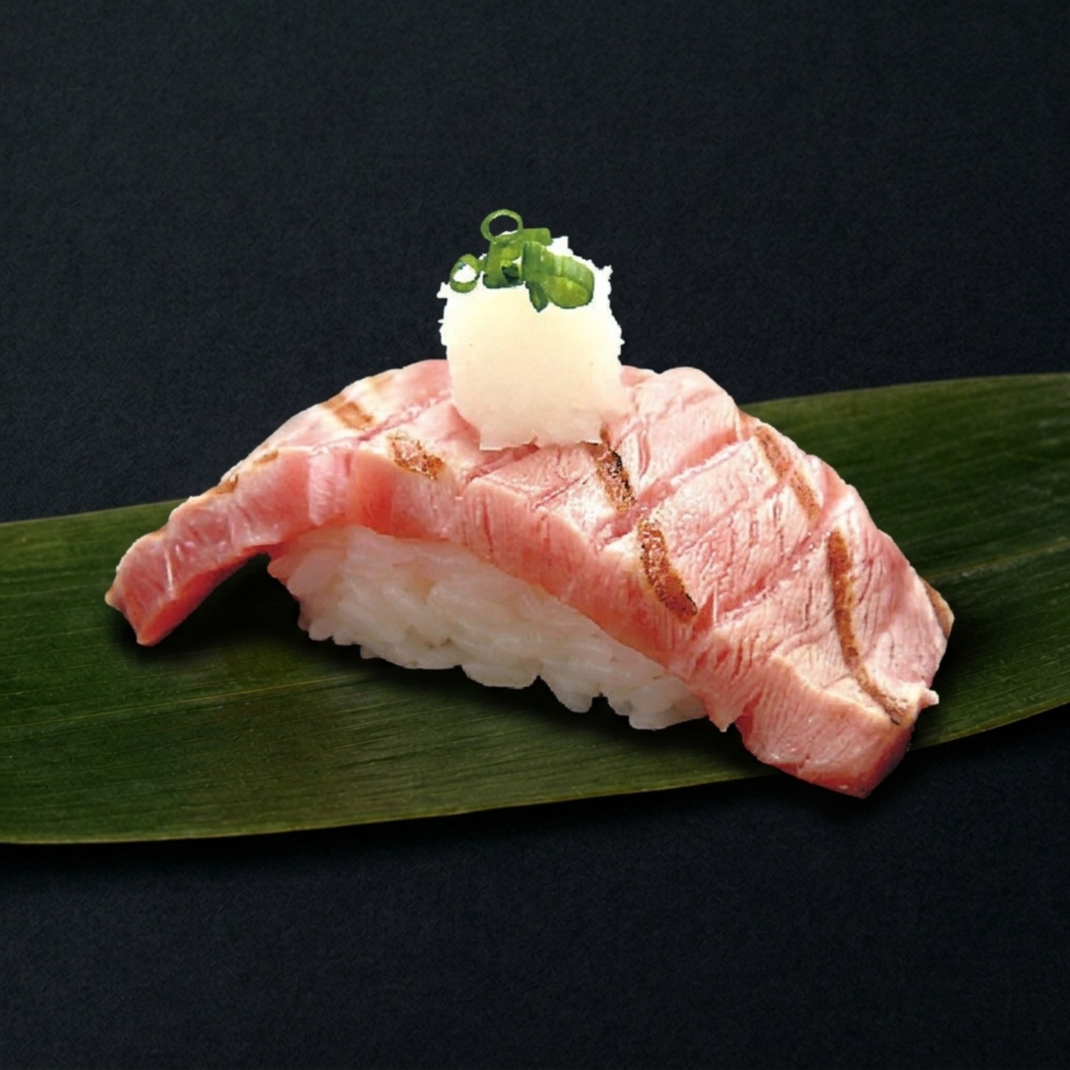 あぶり大とろ一貫_eeat